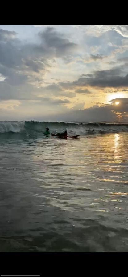 Rituale Guest House - Surf & Yoga Mirissa Bagian luar foto